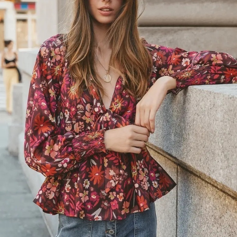 BTFL-Life,Floral Bohemian Long Sleeves Polyester Top,Excellent Condition,Size M